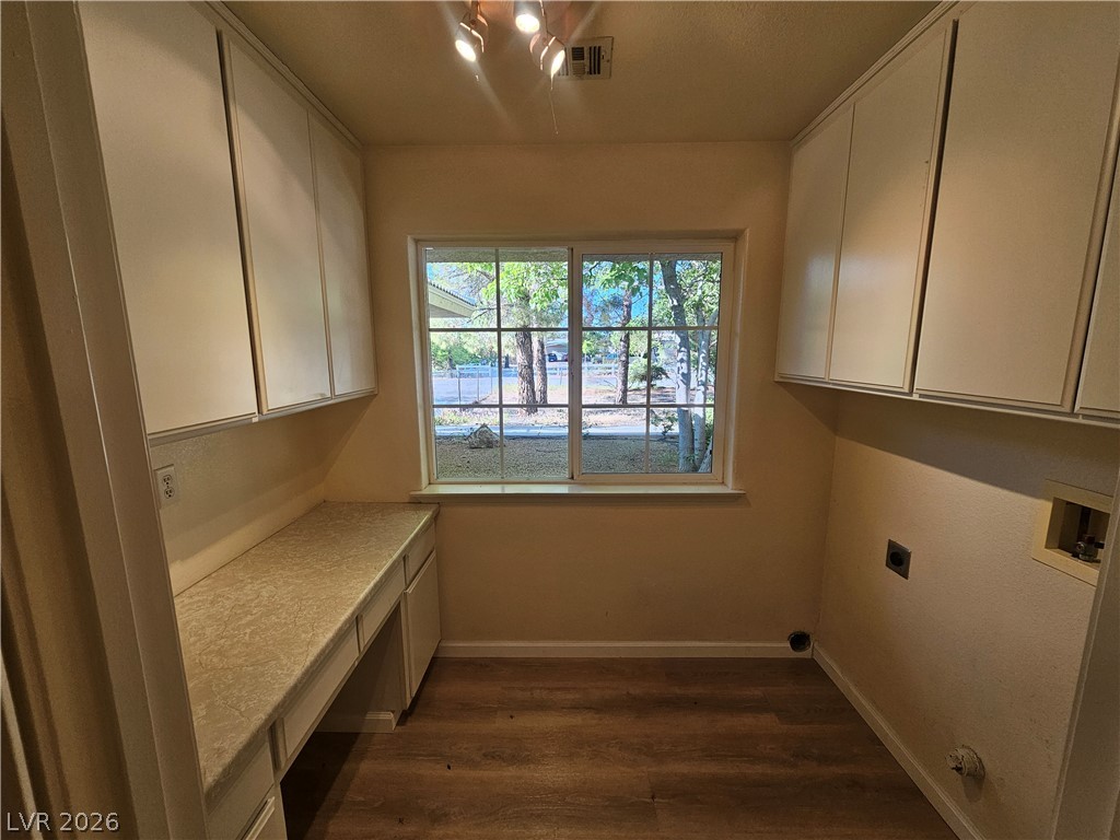 1891 Vondell Drive Property Photo 18