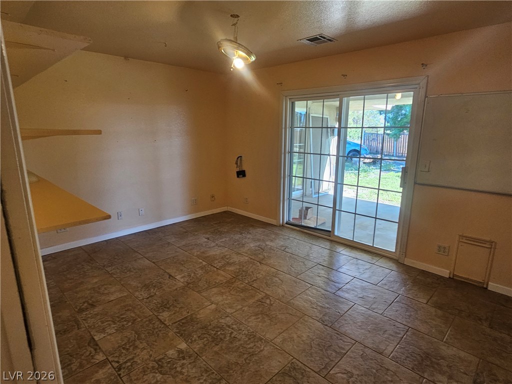1891 Vondell Drive Property Photo 34