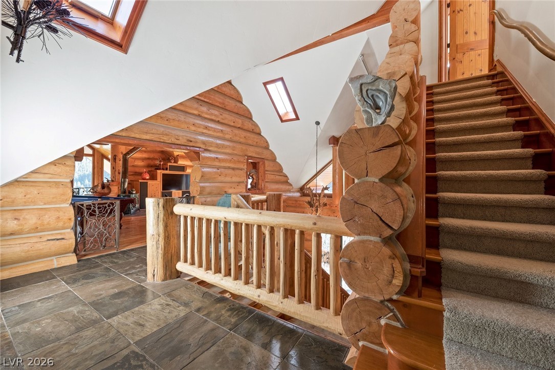 276 Seven Dwarfs Road Property Photo 3