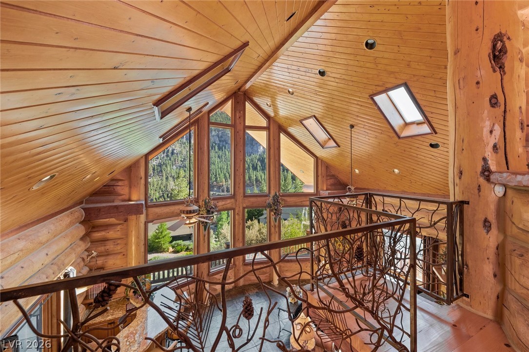 276 Seven Dwarfs Road Property Photo 4
