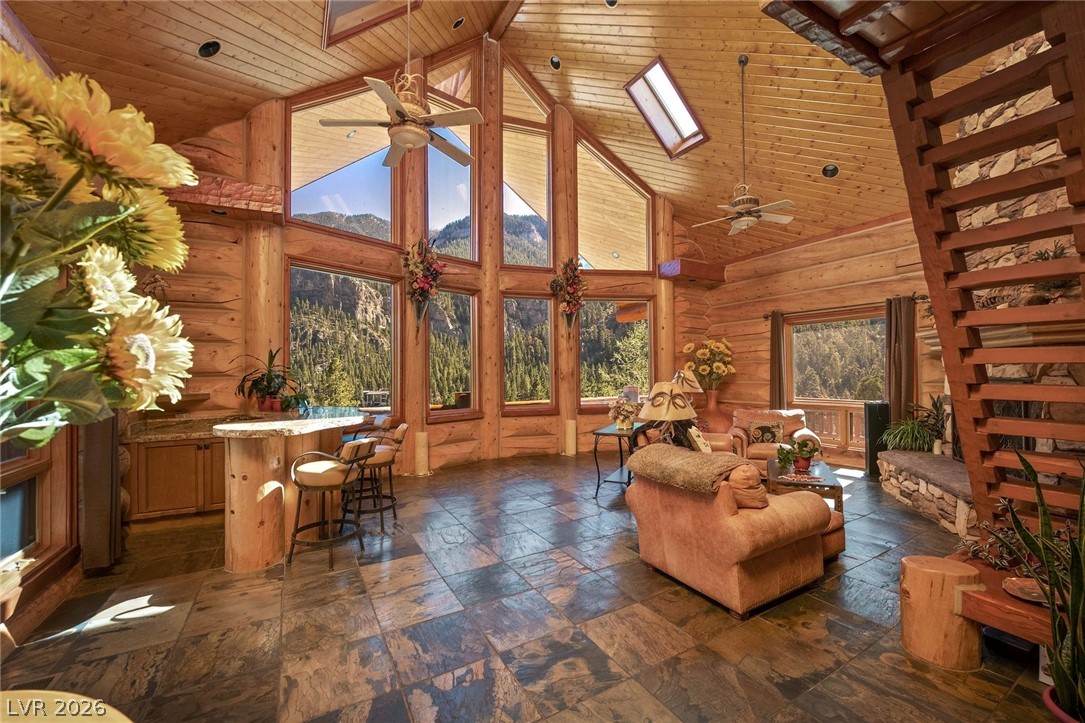 276 Seven Dwarfs Road Property Photo 18