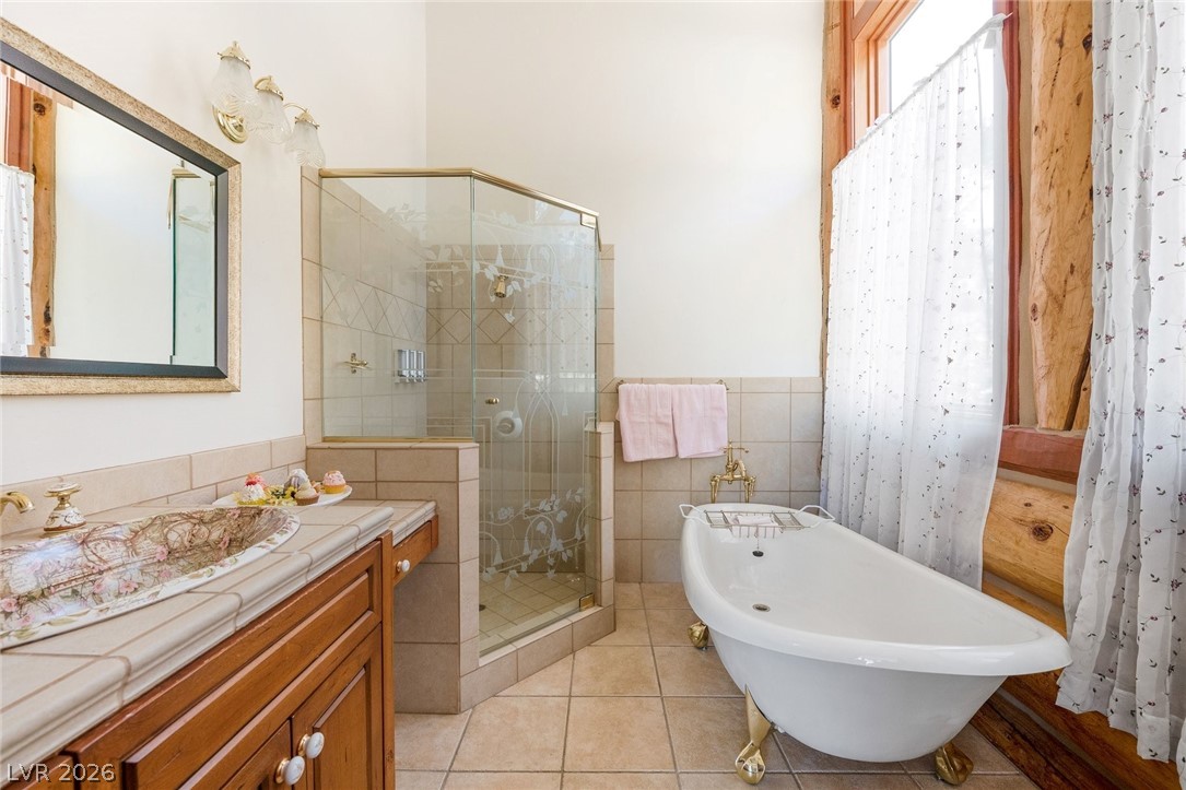 276 Seven Dwarfs Road Property Photo 43