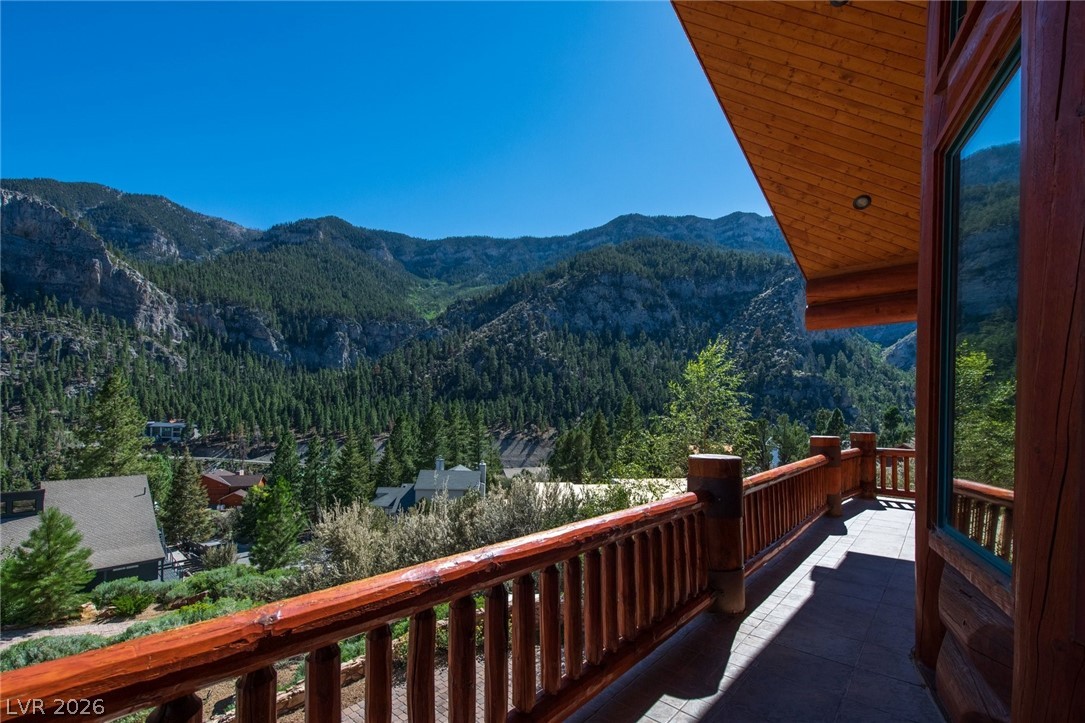 276 Seven Dwarfs Road Property Photo 49
