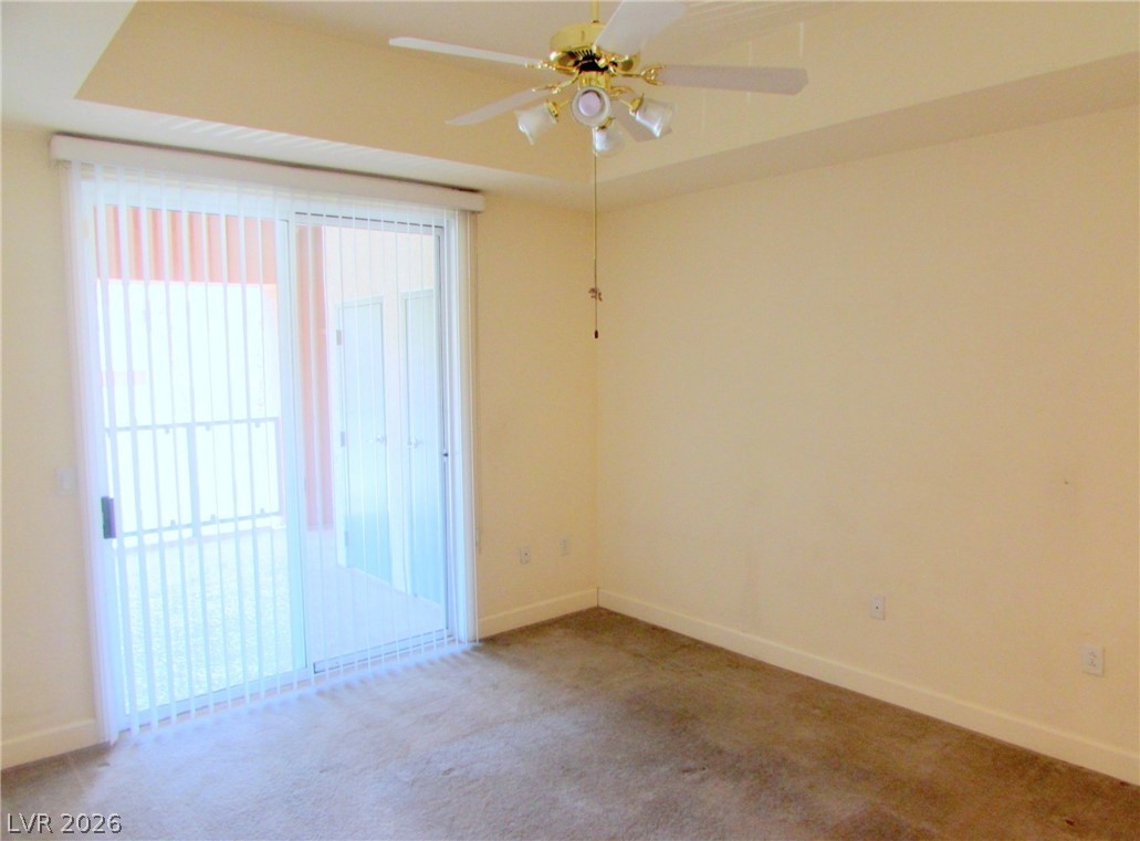 83 East Agate Avenue 301 Property Photo 4