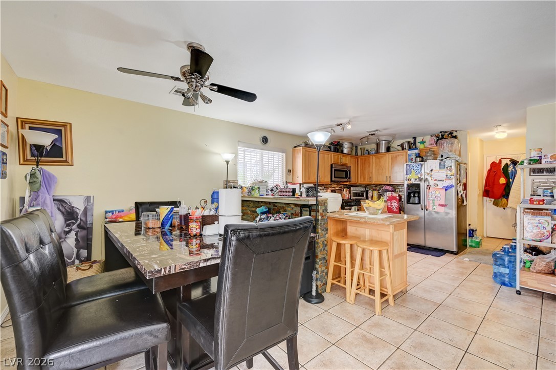 8325 Haven Cove Avenue Property Photo 12