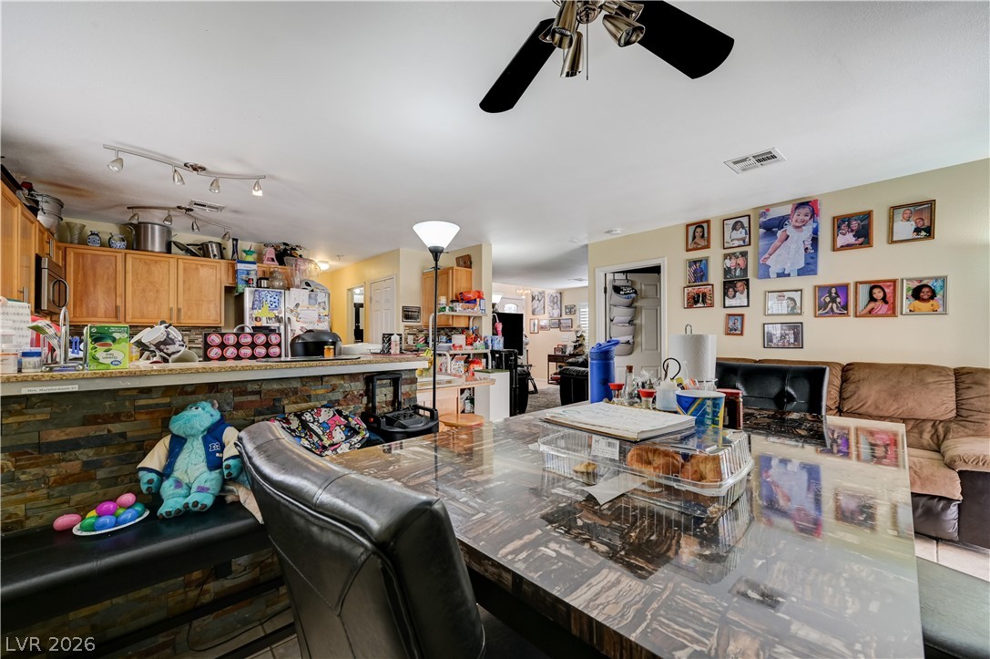 8325 Haven Cove Avenue Property Photo 14