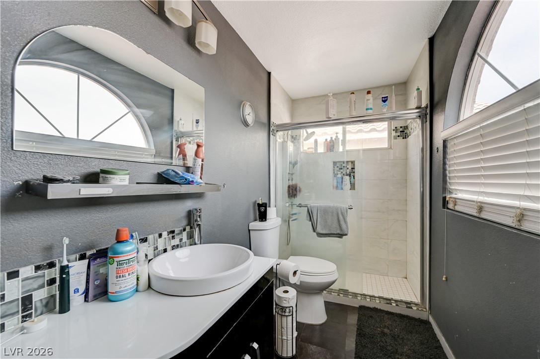 8325 Haven Cove Avenue Property Photo 26