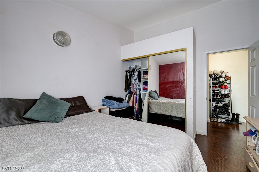 8325 Haven Cove Avenue Property Photo 29