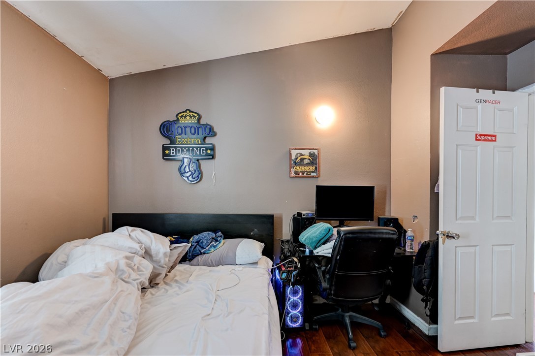 8325 Haven Cove Avenue Property Photo 32