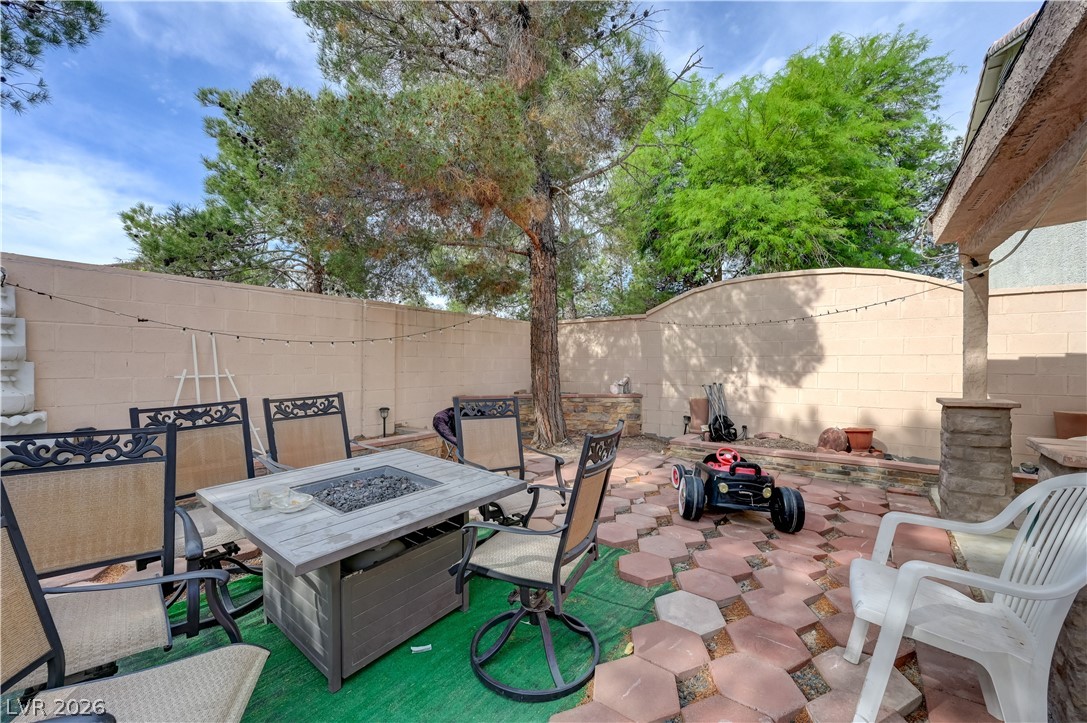 8325 Haven Cove Avenue Property Photo 43