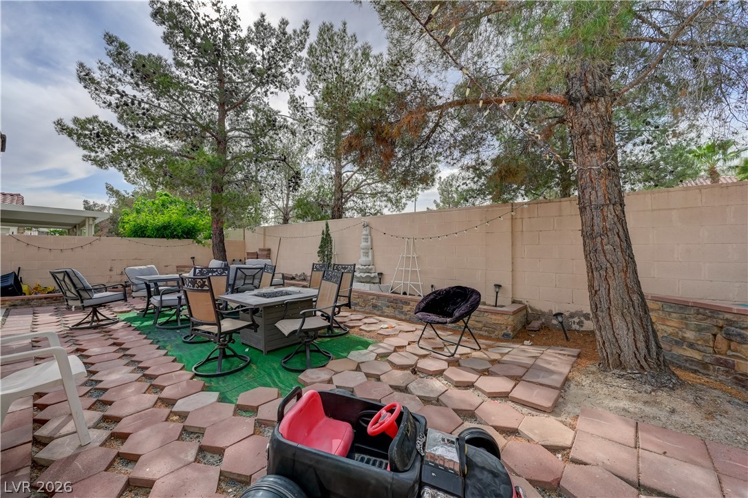8325 Haven Cove Avenue Property Photo 46