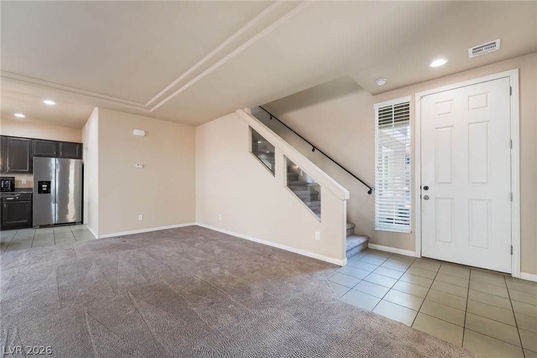 8202 Dover Canyon Court Property Photo 6