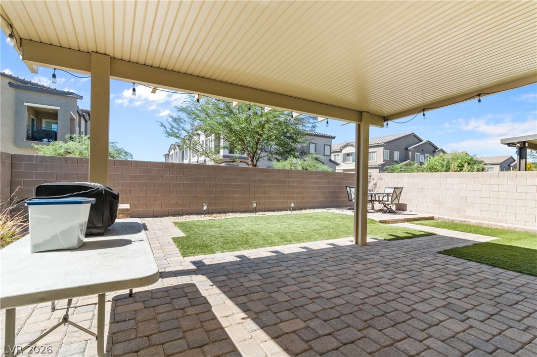 7215 Dazzle Point Street Property Photo 14