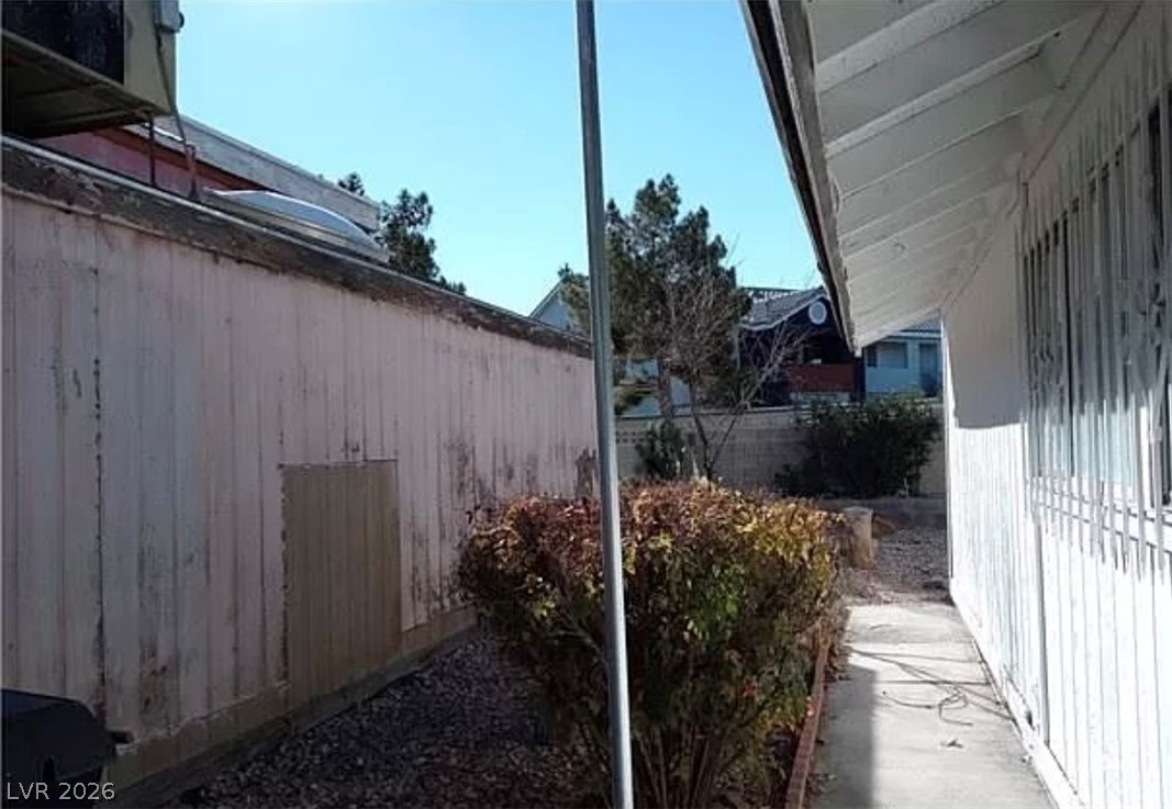 6227 Don Gaspar Avenue Property Photo 18