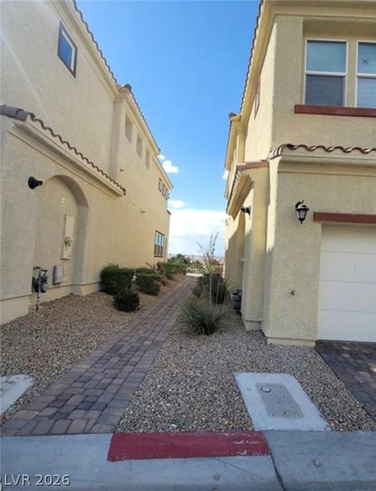 1025 Via Prato Lane Property Photo 3