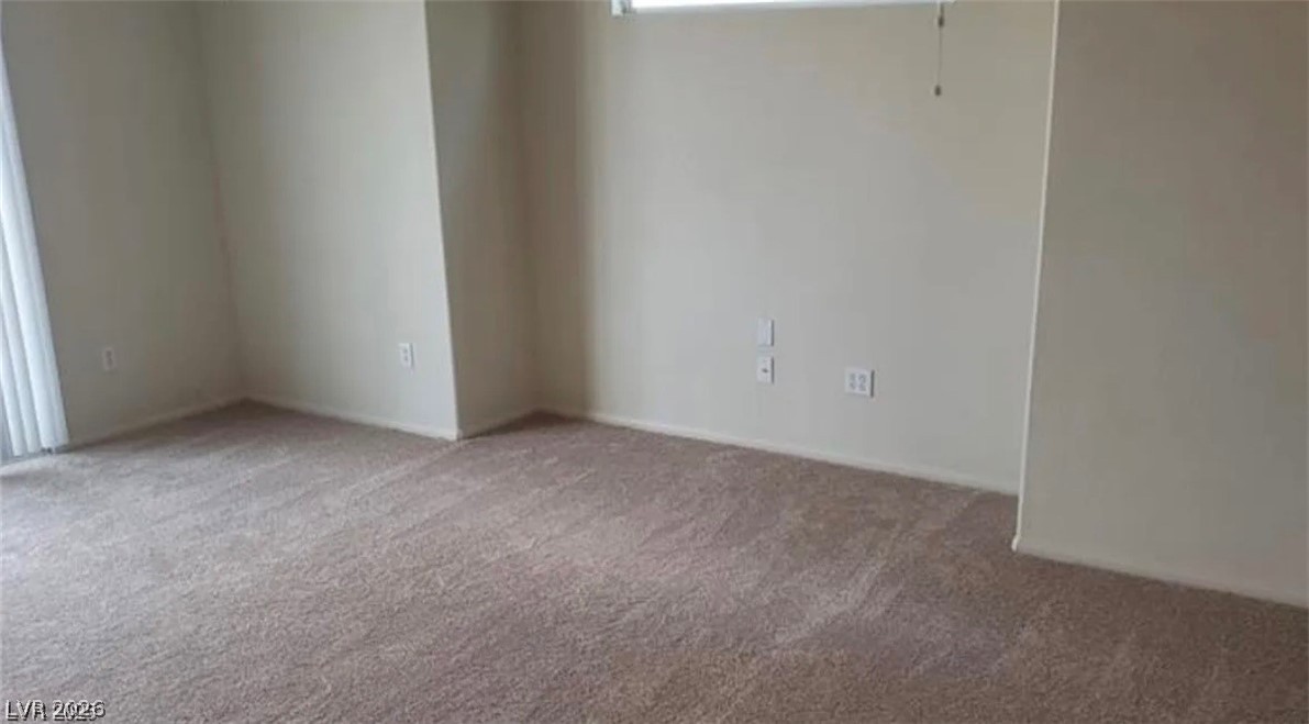7342 Tanglewood Park Street Property Photo 6