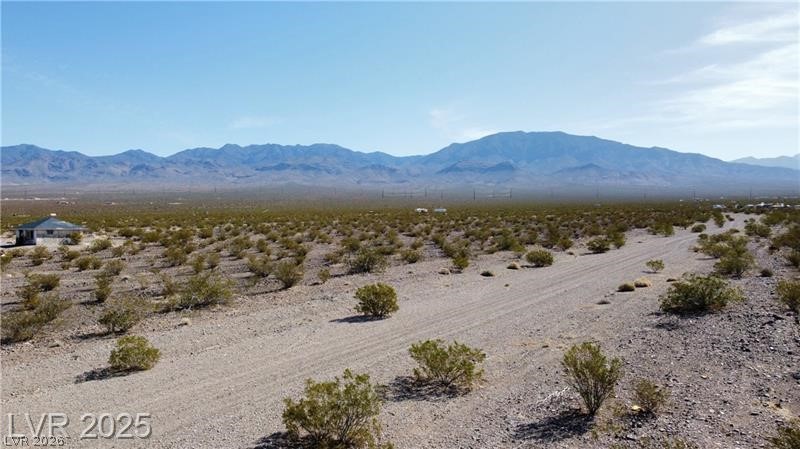1331 East Saguaro Drive Property Photo 6