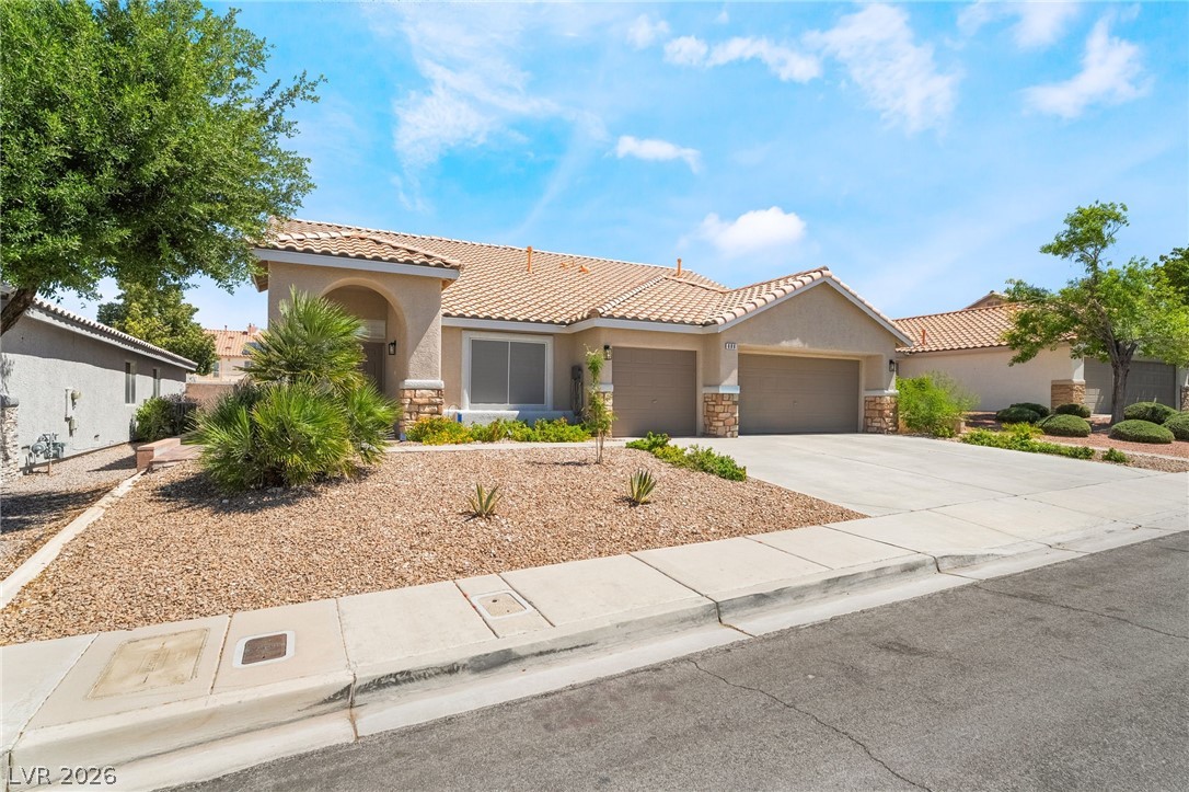 686 Pansy Place Property Photo 33