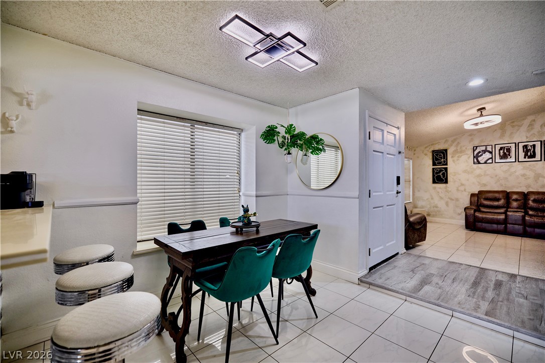 6669 Pleasant Plains Way Property Photo 8