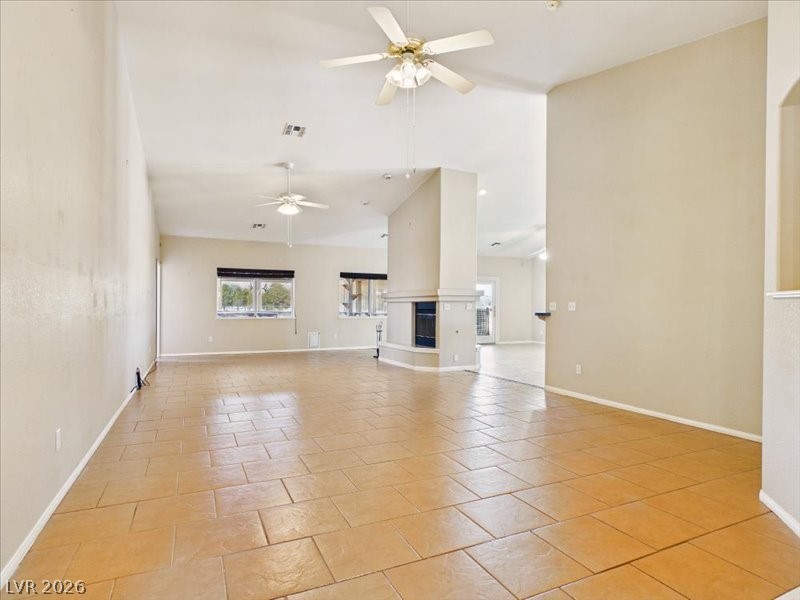 1710 North Murphy Street Property Photo 7