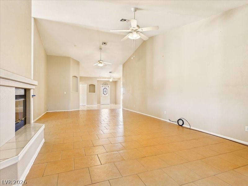 1710 North Murphy Street Property Photo 8