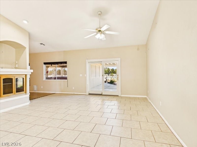 1710 North Murphy Street Property Photo 28