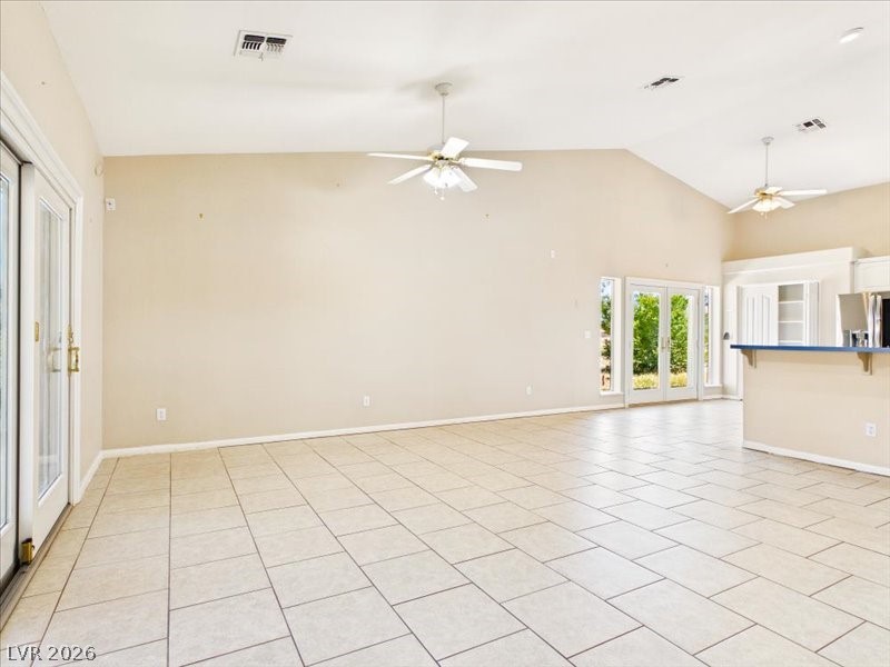 1710 North Murphy Street Property Photo 29
