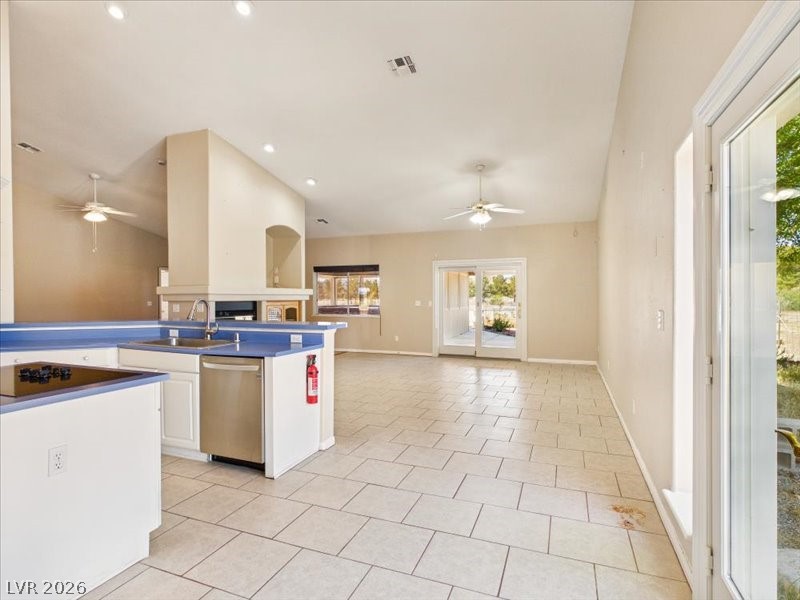 1710 North Murphy Street Property Photo 33