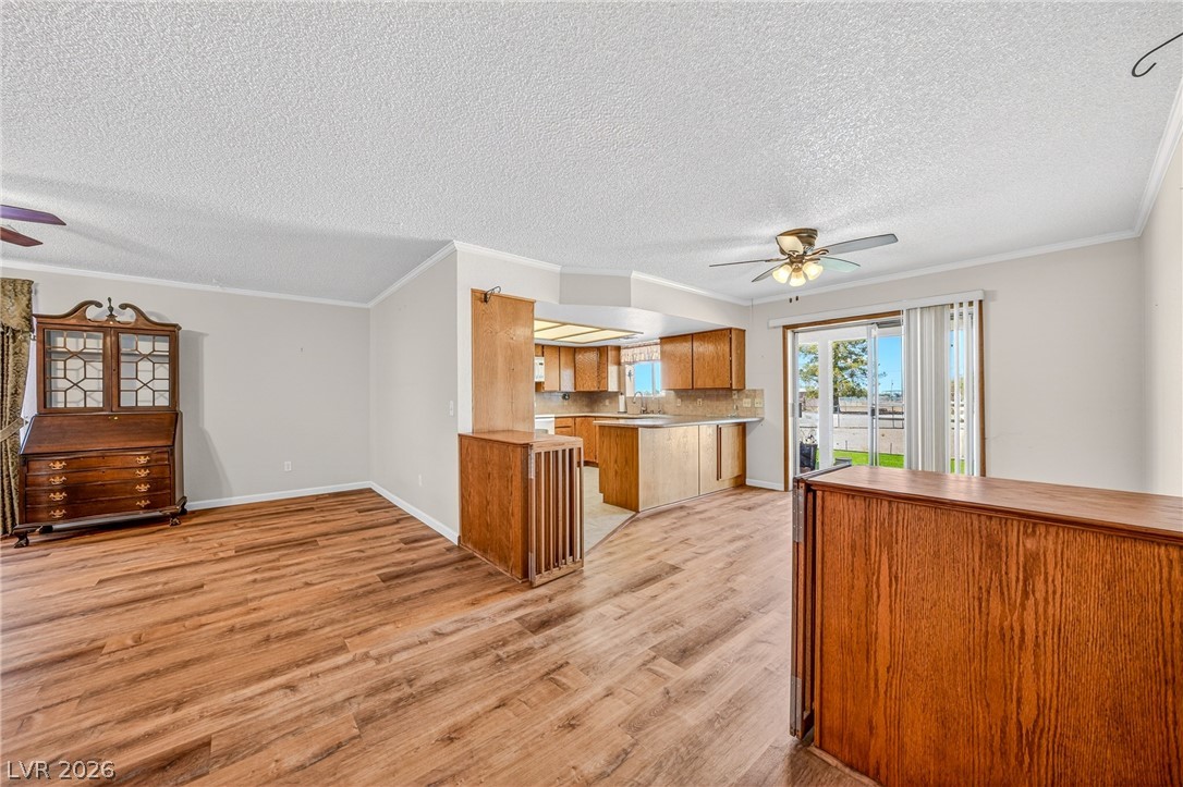 3030 Paiute Boulevard Property Photo 5
