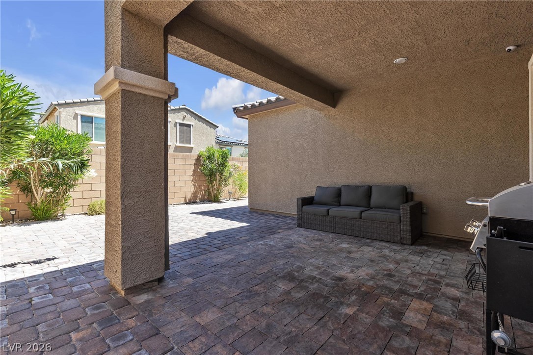 9950 Coyote Echo Court Property Photo 45