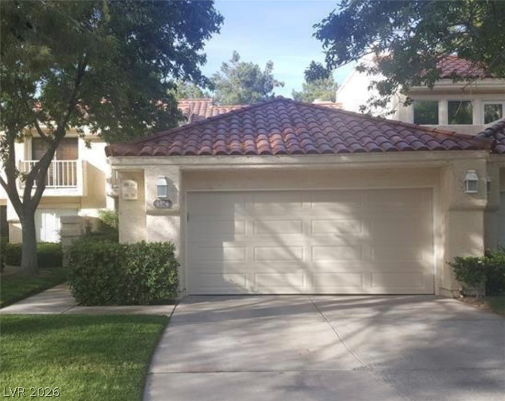 6974 Emerald Springs Lane Property Photo 1