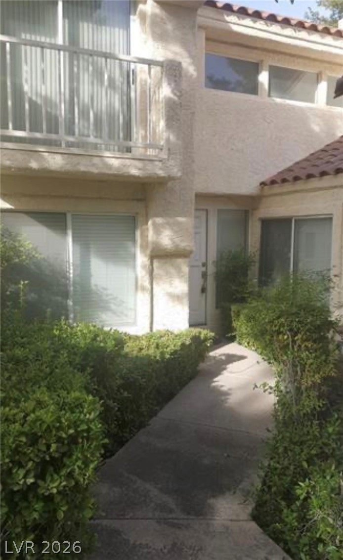 6974 Emerald Springs Lane Property Photo 3