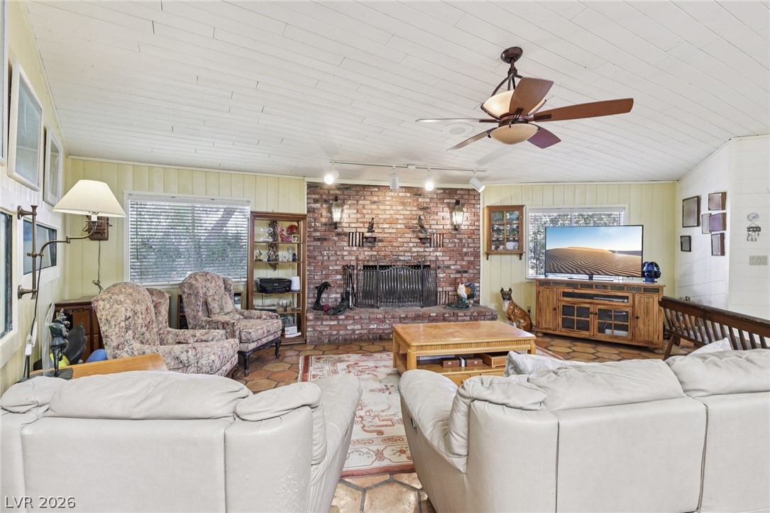 55 Siddall Avenue Property Photo 10