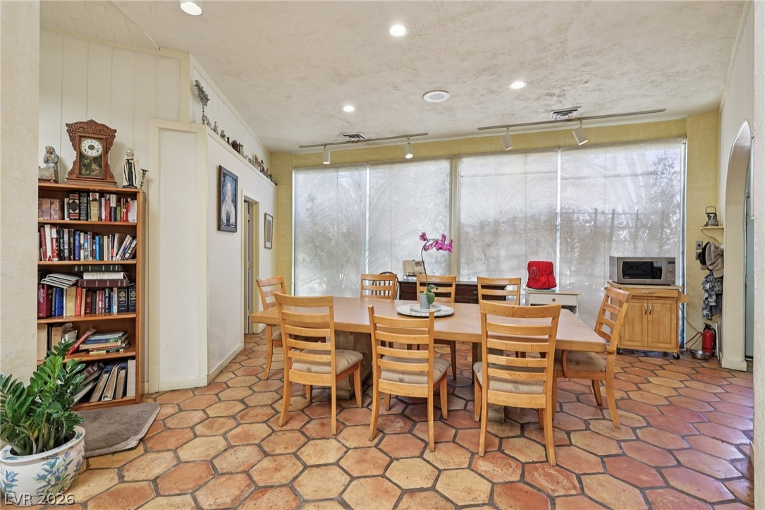 55 Siddall Avenue Property Photo 15