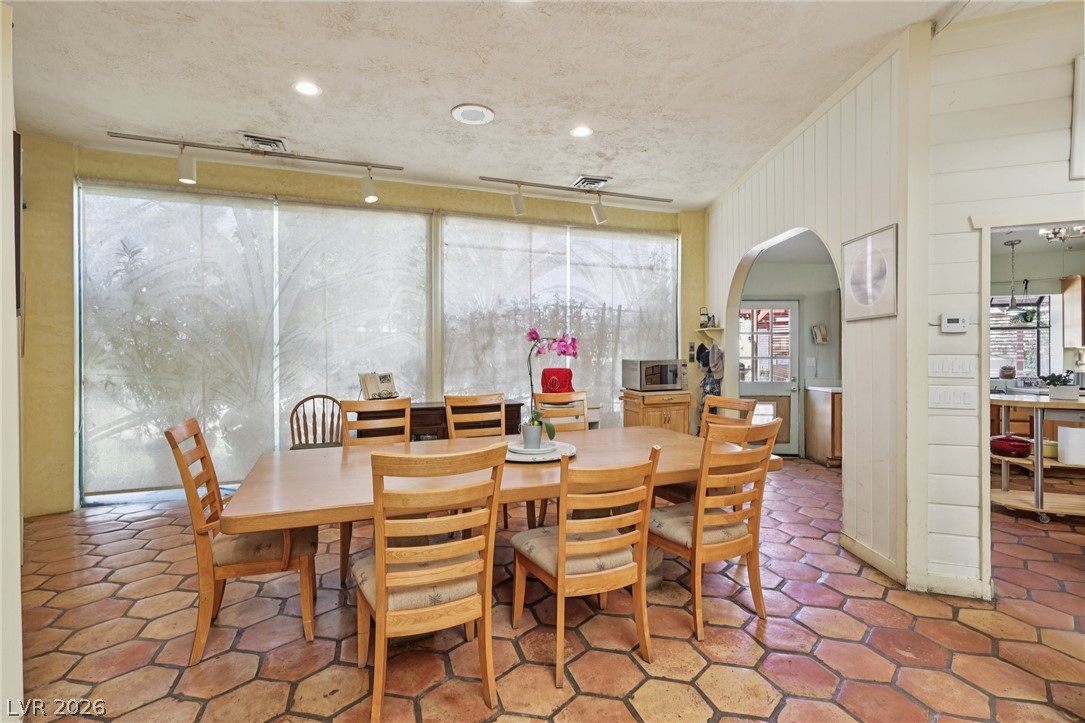 55 Siddall Avenue Property Photo 16