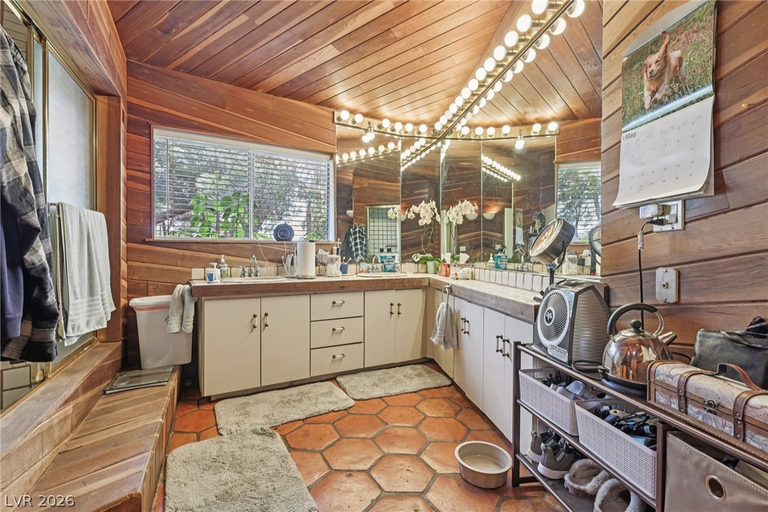 55 Siddall Avenue Property Photo 30