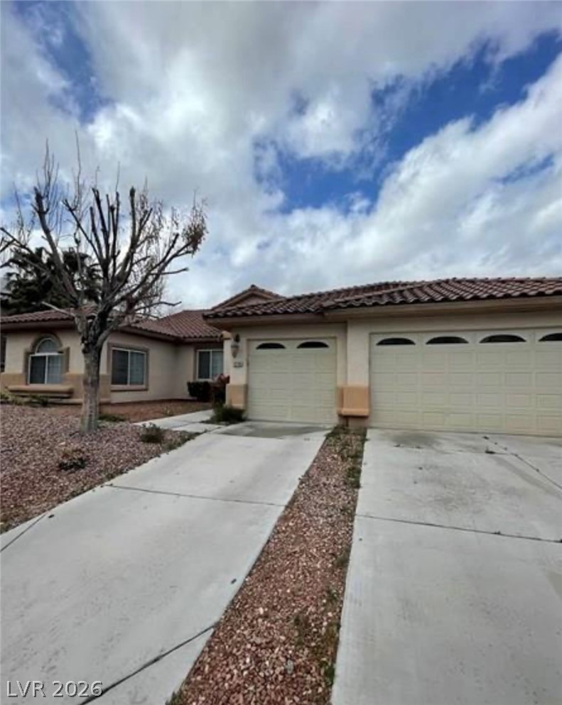 5718 San Florentine Avenue Property Photo 3