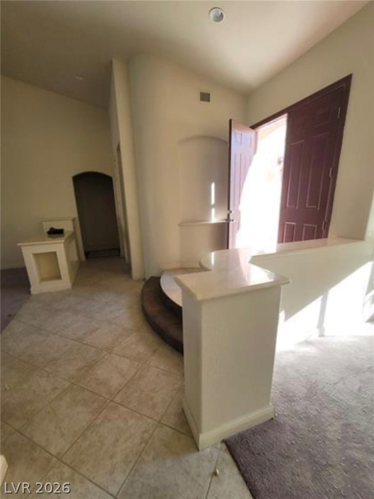 5718 San Florentine Avenue Property Photo 7