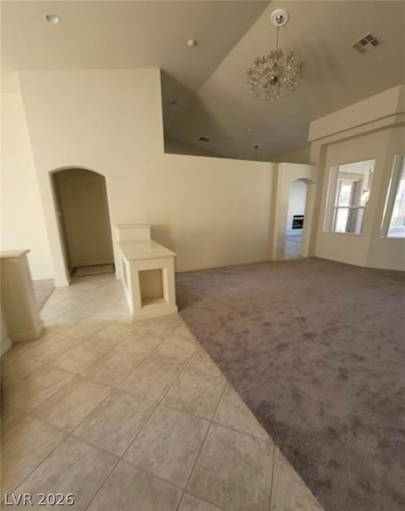 5718 San Florentine Avenue Property Photo 8