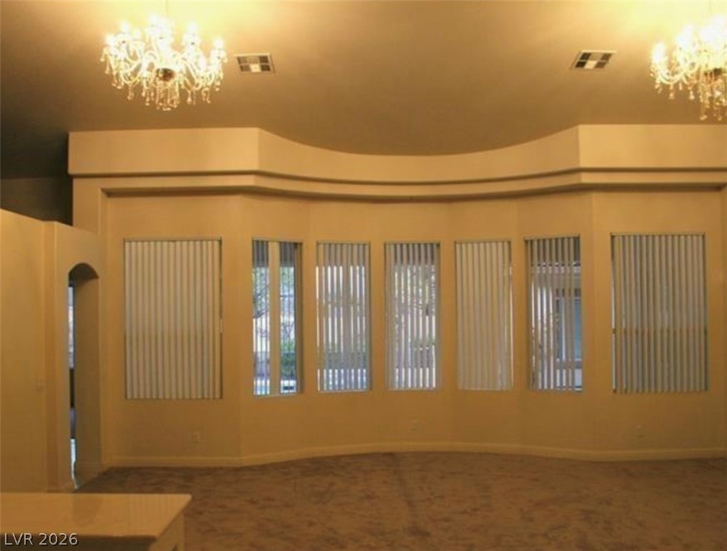 5718 San Florentine Avenue Property Photo 10