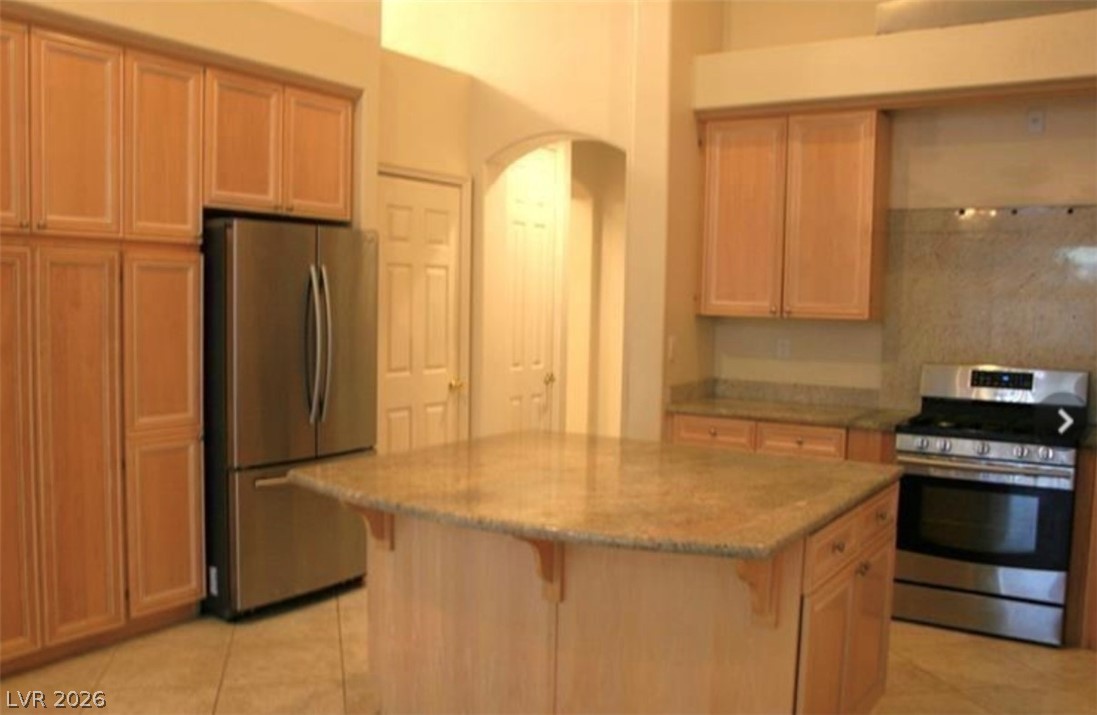 5718 San Florentine Avenue Property Photo 14