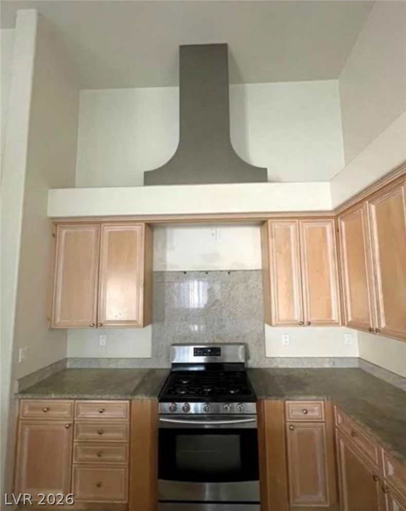 5718 San Florentine Avenue Property Photo 15
