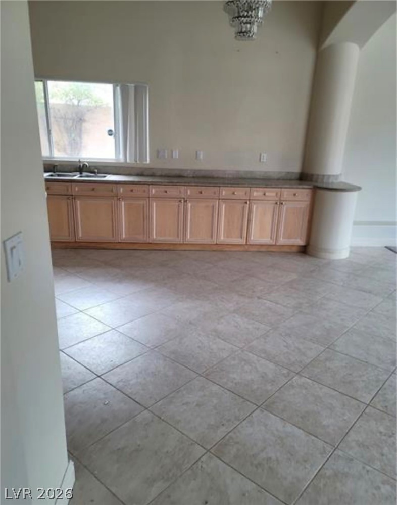 5718 San Florentine Avenue Property Photo 22