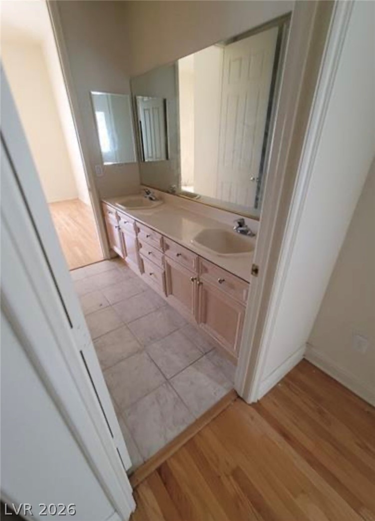 5718 San Florentine Avenue Property Photo 39