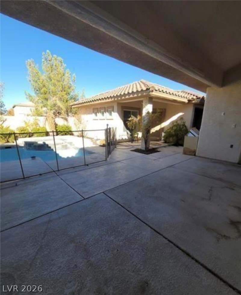 5718 San Florentine Avenue Property Photo 71