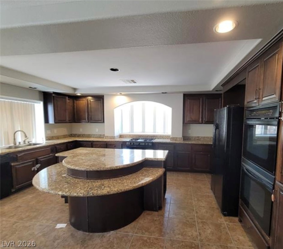 4509 Melrose Abbey Place Property Photo 8