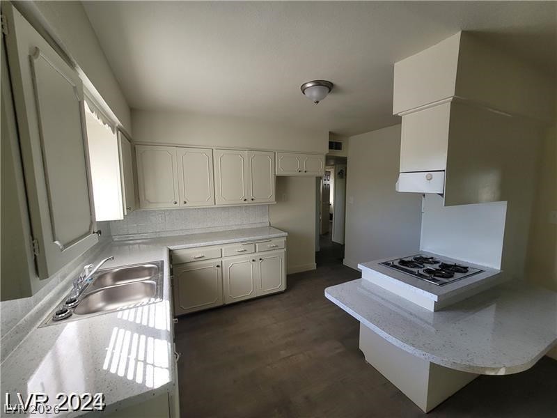 4321 El Conlon Avenue Property Photo 9