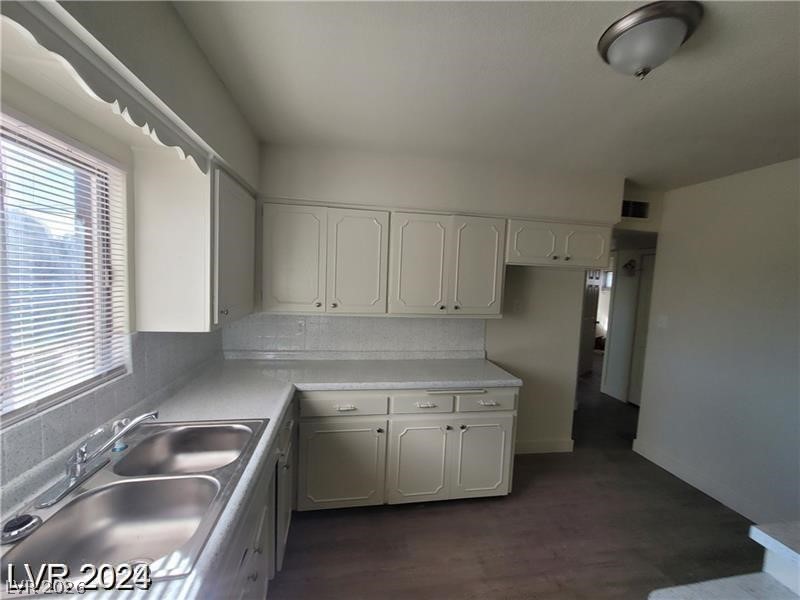 4321 El Conlon Avenue Property Photo 18