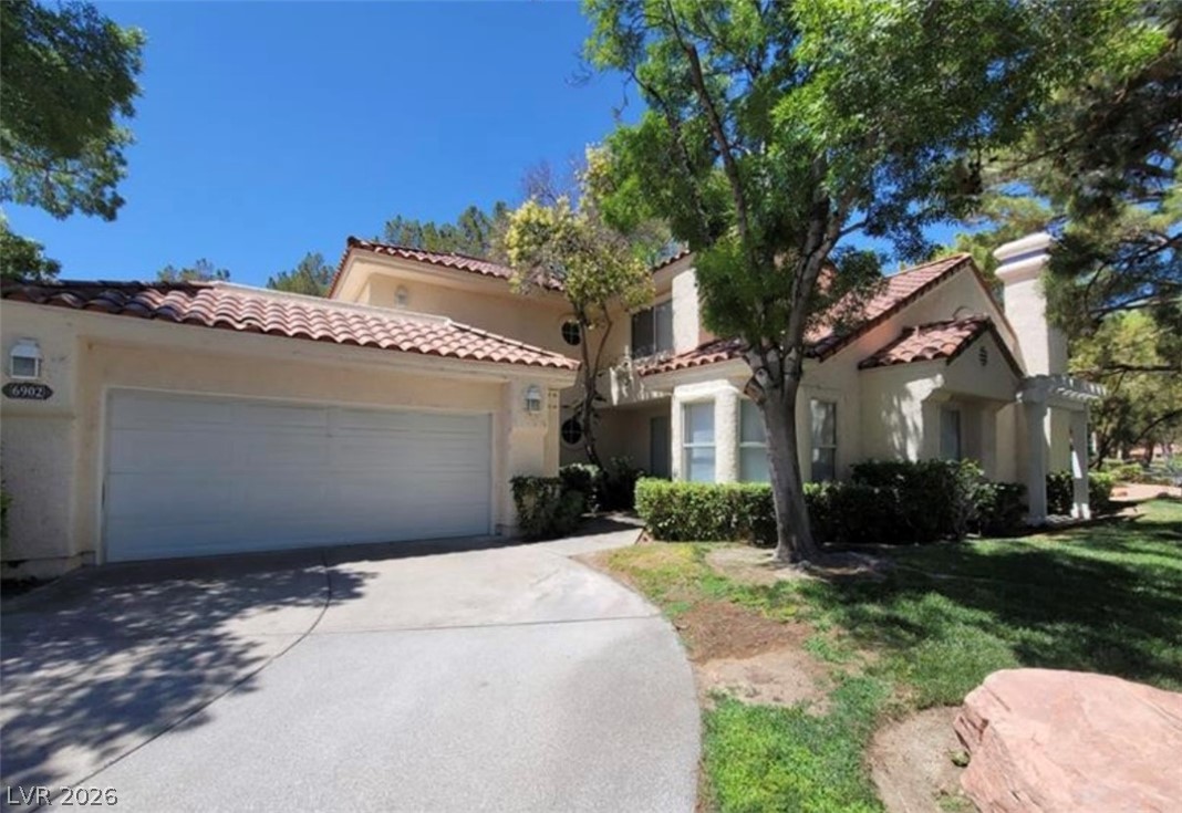 6902 Emerald Springs Lane Property Photo 2