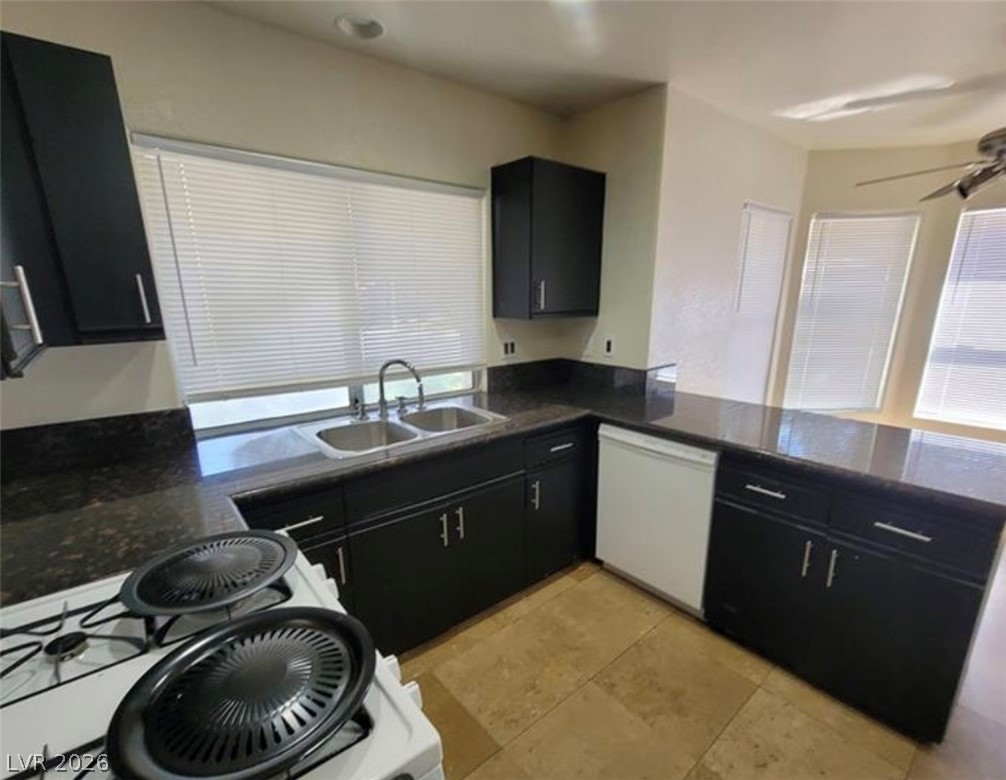 6902 Emerald Springs Lane Property Photo 10
